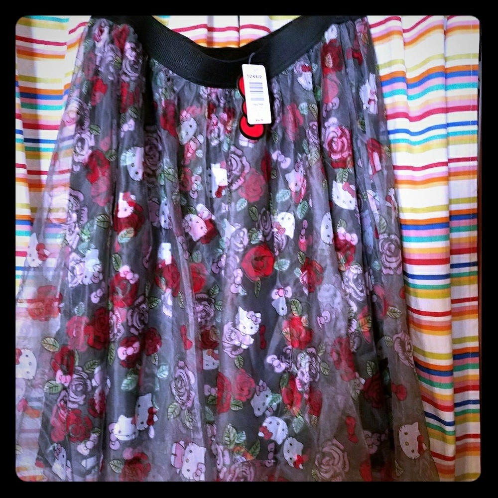 Torrid hello kitty tulle skirt